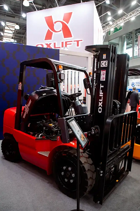Фотогалерея: OXLIFT на выставке CeMAT Russia (16–18 сентября 2025 г.) 18
