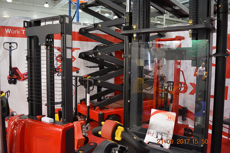 Выставка CeMat Russia OXLIFT с 19 по 21 Сентября 2017 г.