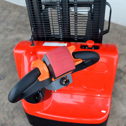 Самоходный Штабелер OXLIFT AX12 2500 мм 1200 кг