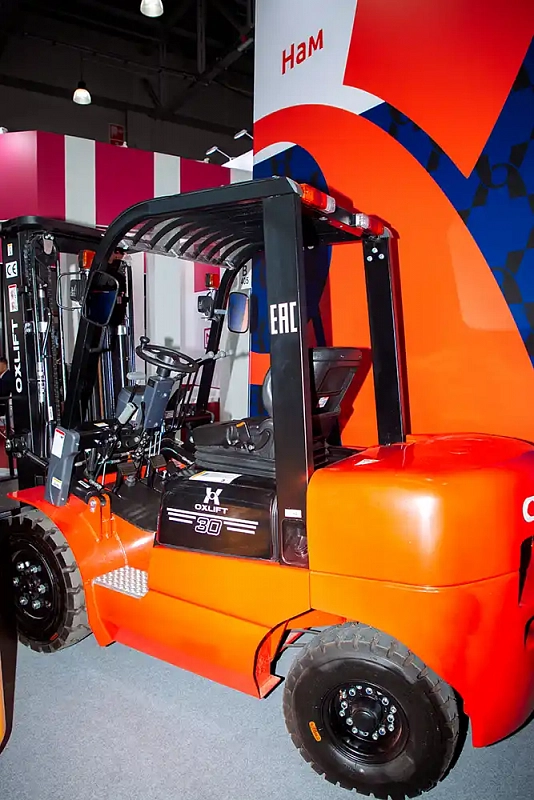 Фотогалерея: OXLIFT на выставке CeMAT Russia (16–18 сентября 2025 г.) 57